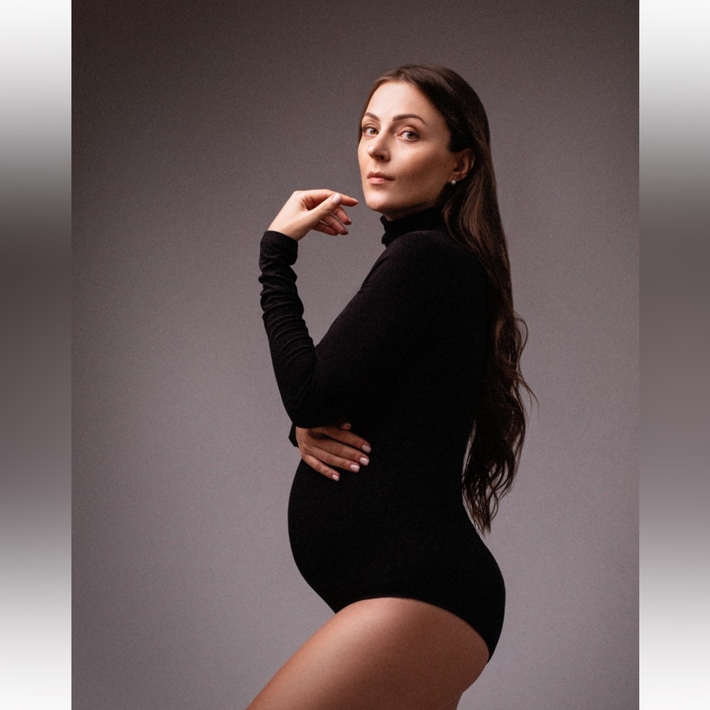 A Pea in the Pod - Long Sleeve Turtleneck Maternity Bodysuit - Black - Size S